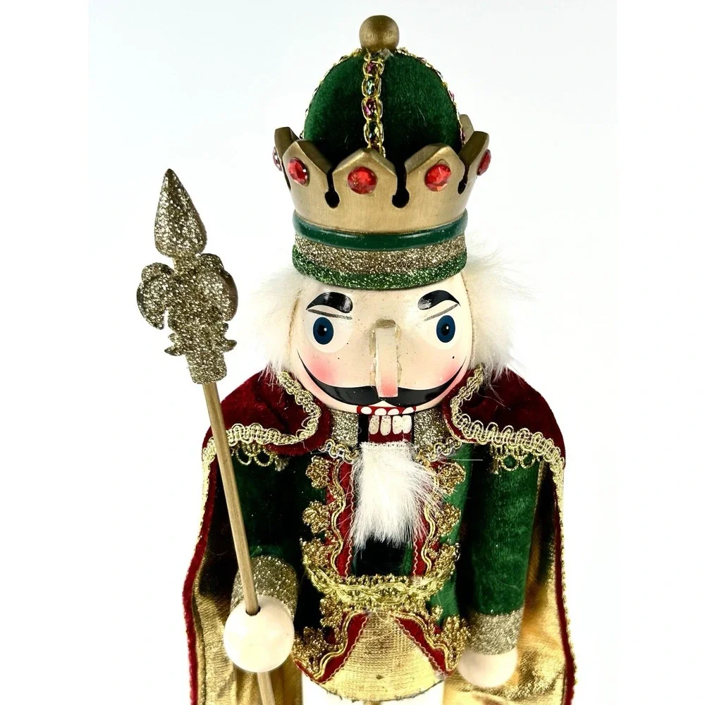 Mark Roberts King Nutcracker 15